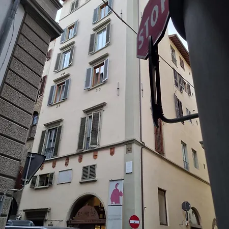 La Sede Dell'Arte Monolocale Studio E Camere In Torre Medievale Vicino A Duomo E Piazza Signoria Florence Exterior photo