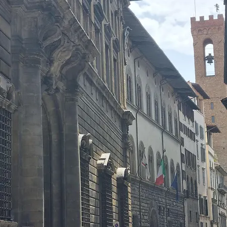 La Sede Dell'Arte Monolocale Studio E Camere In Torre Medievale Vicino A Duomo E Piazza Signoria Florence Exterior photo